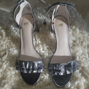 Metallic Strap Sandal